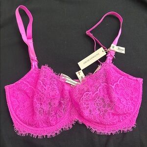 NWT Victoria's Secret Vibrant Pink Lace Bra
